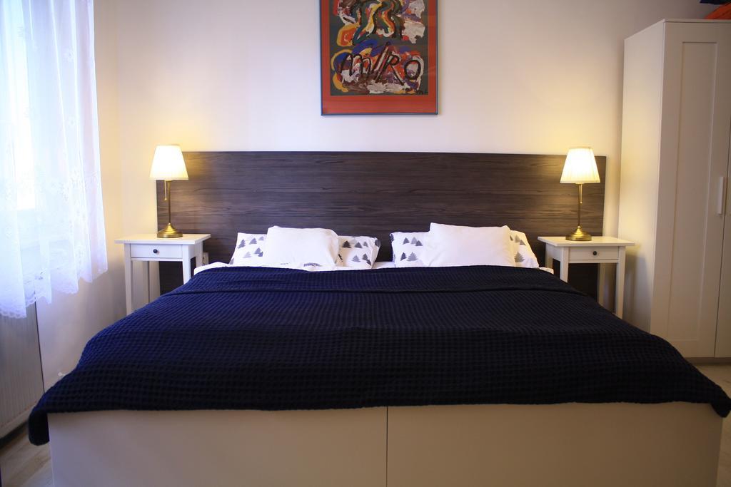 O-Ujlak Apartman Budapest Exteriör bild