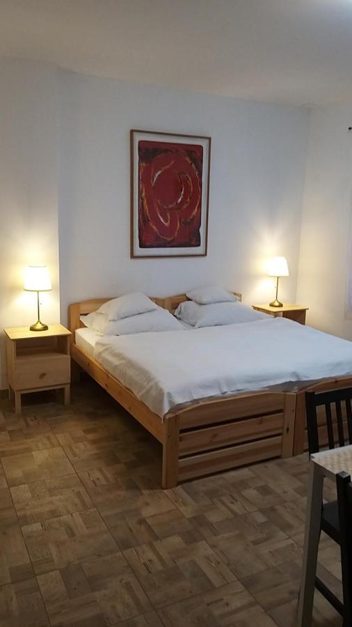 O-Ujlak Apartman Budapest Exteriör bild